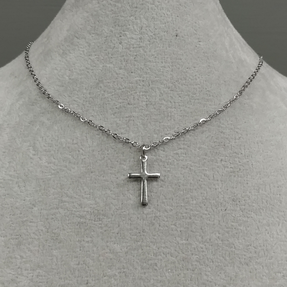 Silver Cross Necklace Non-tarnish Stainless-Steel Unisex Cross Pendant Necklace